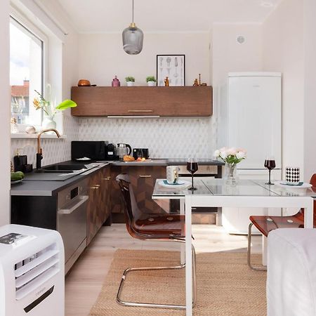 Przestronne 2 Oddzielne Sypialnie Caly Apartament W Spokojnej Dzielnicy Borkowo  Bagian luar foto